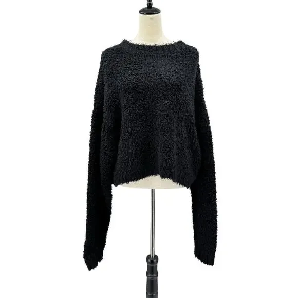 Shoreditch Ski Club NWT Rocky Cropped Crew Neck Wool Blend Relaxed Fuzzy Sweater